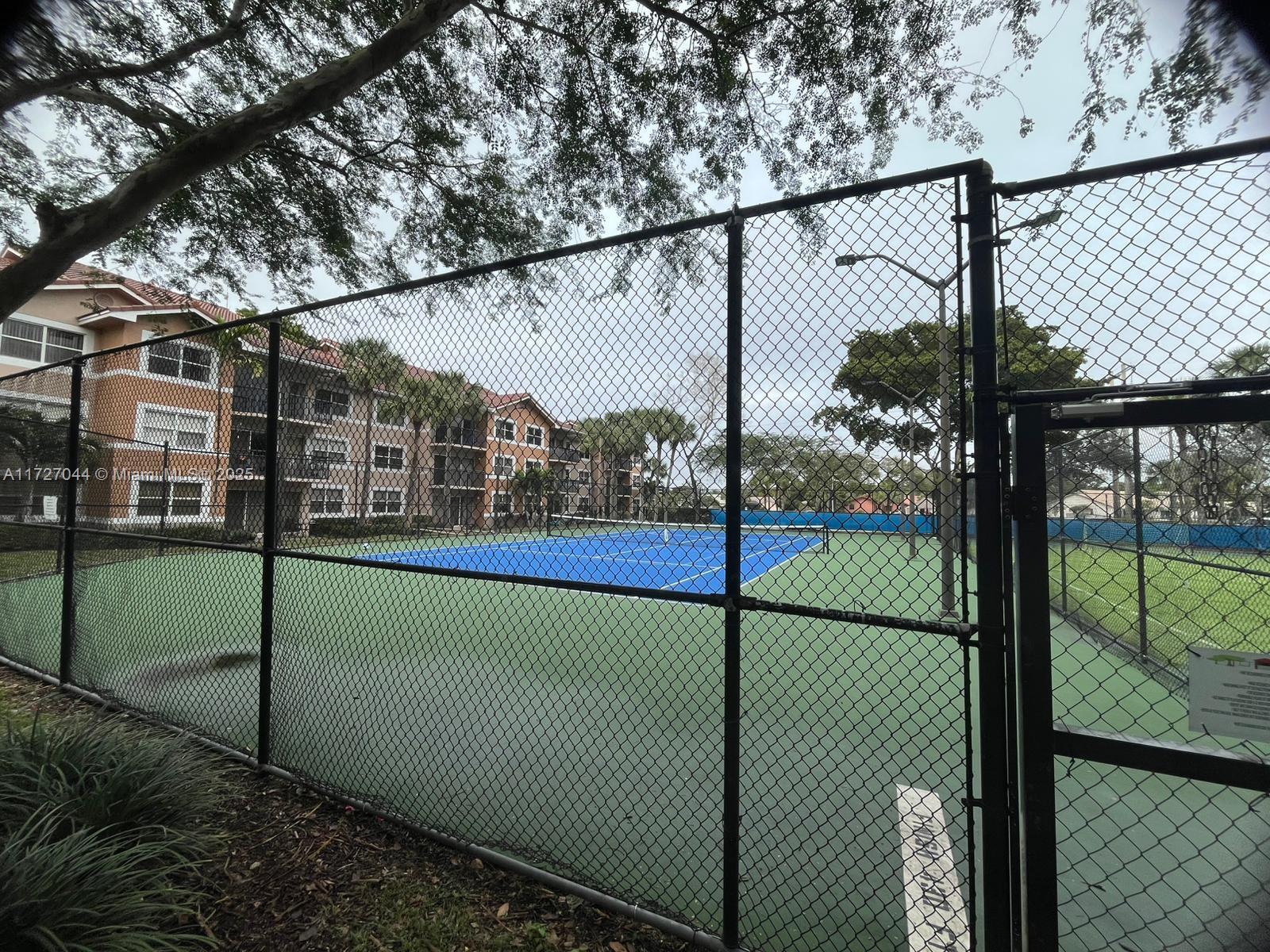 EDGEWATER CONDO - Residential Lease