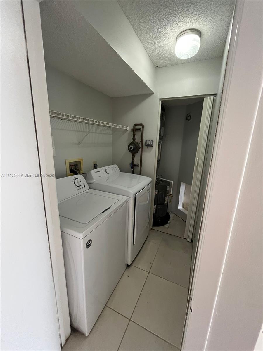 EDGEWATER CONDO - Residential Lease