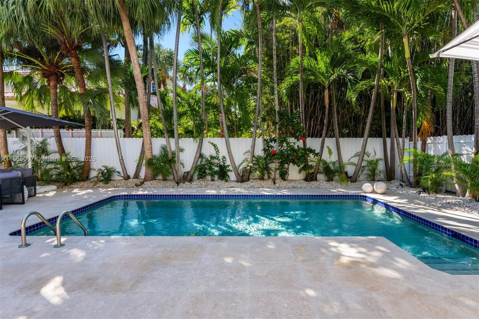 TROPICAL ISLE HOMES SUB - Residential