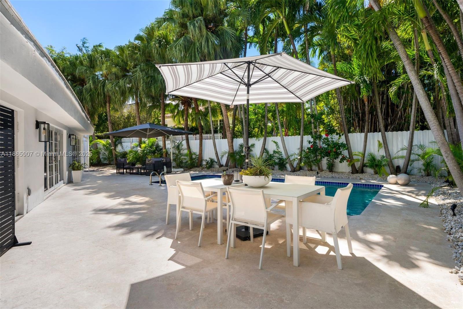 TROPICAL ISLE HOMES SUB - Residential