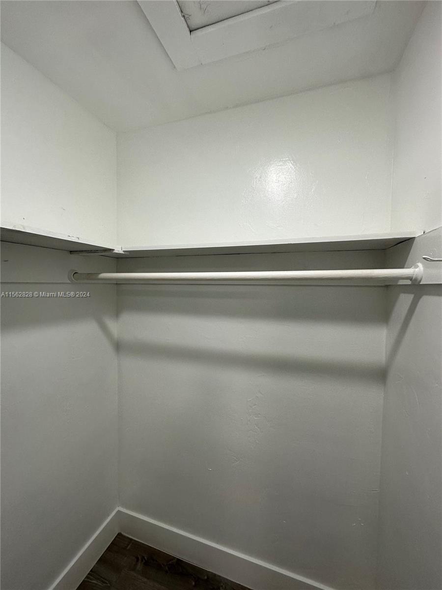 SILVER SHORES UNIT - Residential Lease