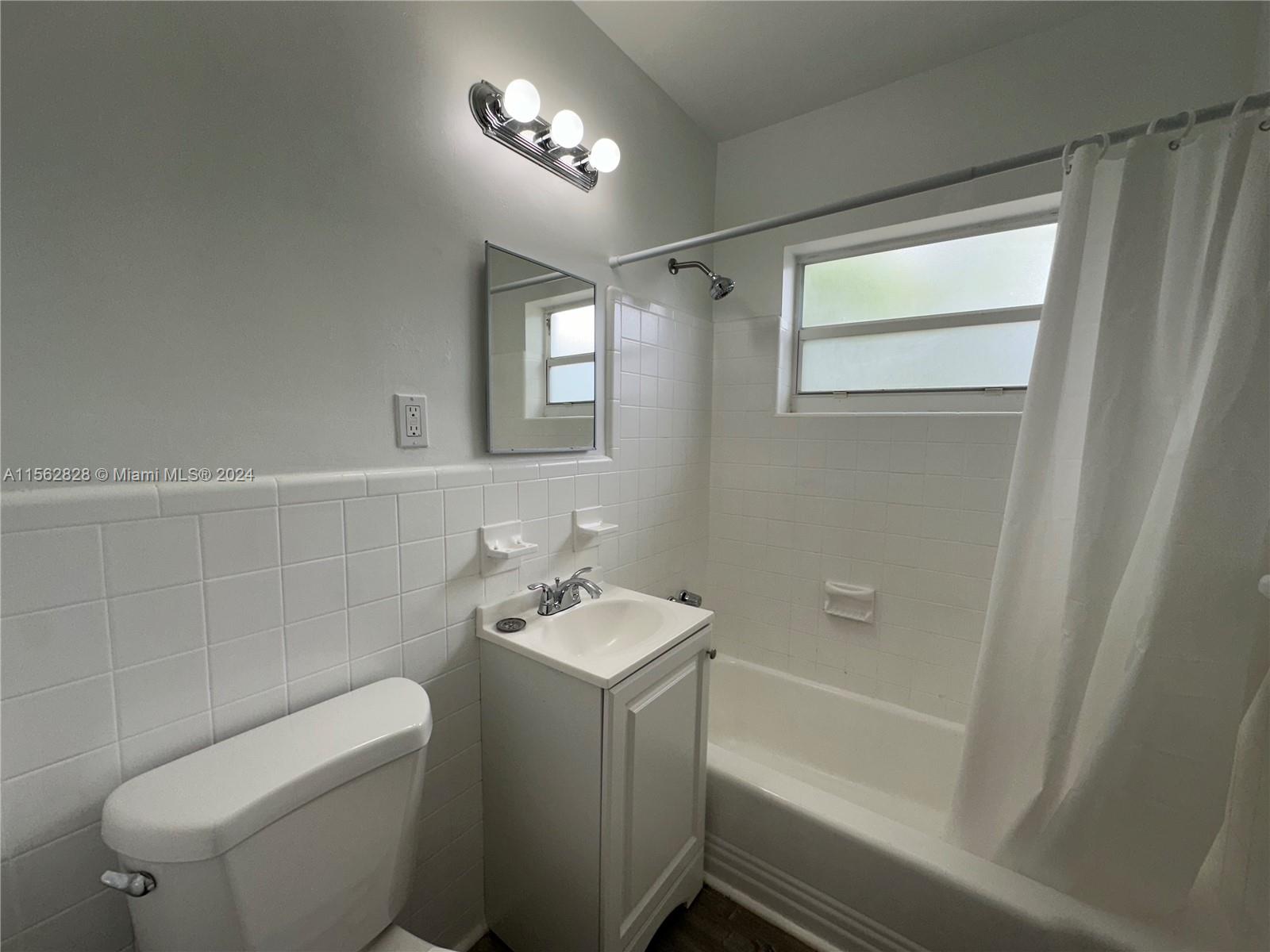 SILVER SHORES UNIT - Residential Lease