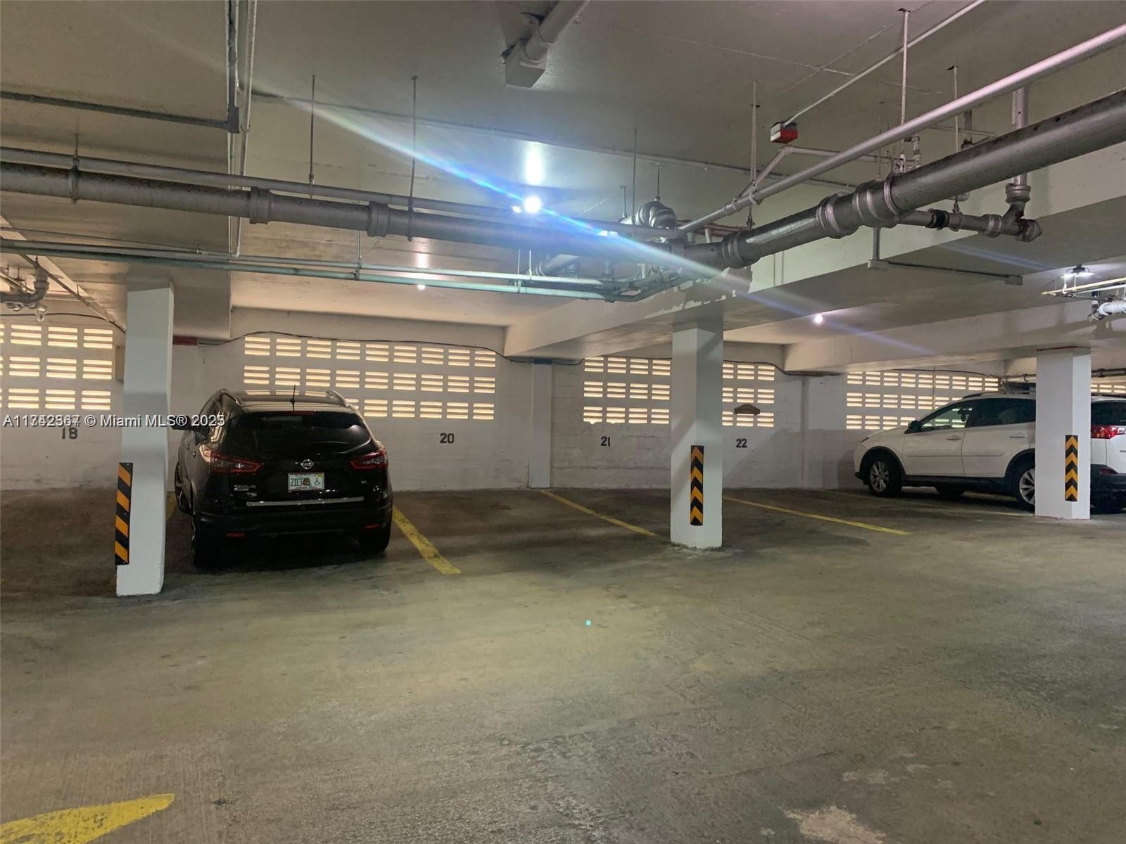 AMD PL OF 2ND OCEAN FRONT - Residential Lease