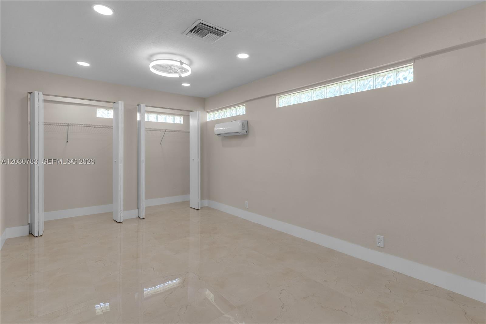 TOWN OF FLORIDA CITY - Residential