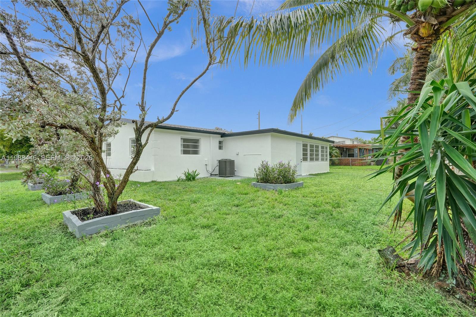 PINE CREST AMENDED PLAT - Residential