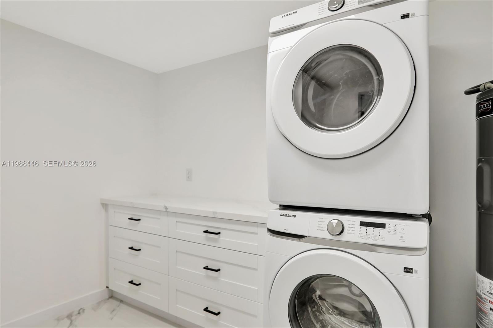 PINE CREST AMENDED PLAT - Residential
