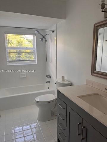 ADMIRAL FARRAGUT CONDO - Residential Lease