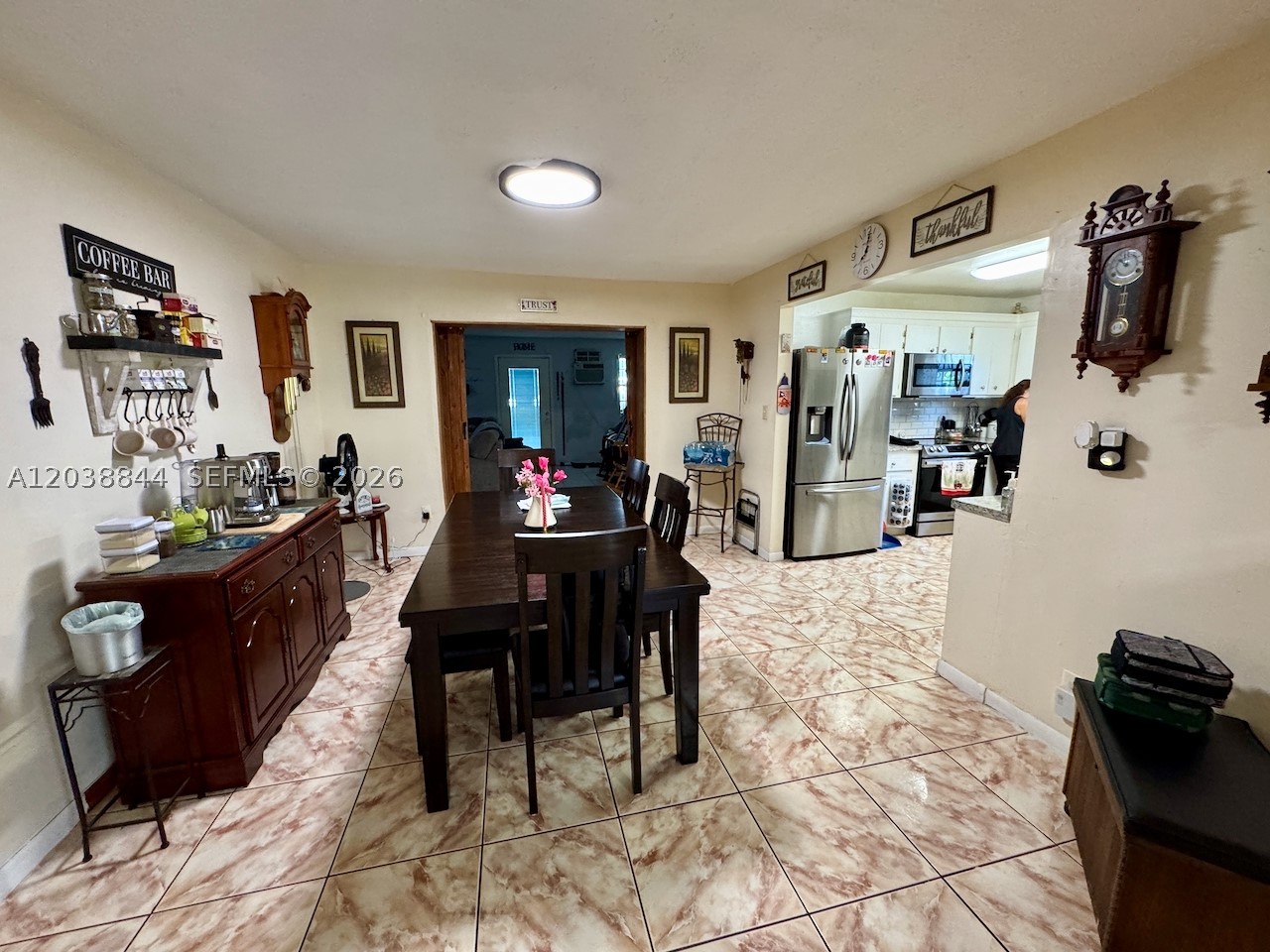 VENETIAN GARDENS-REV - Residential