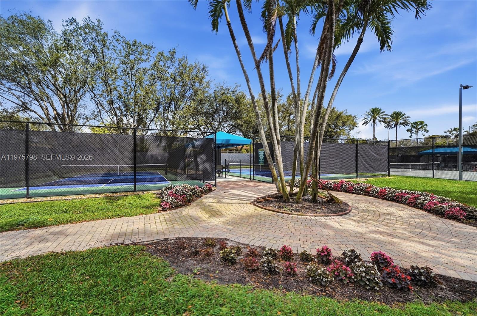 TIVOLI RESERVE - Residential