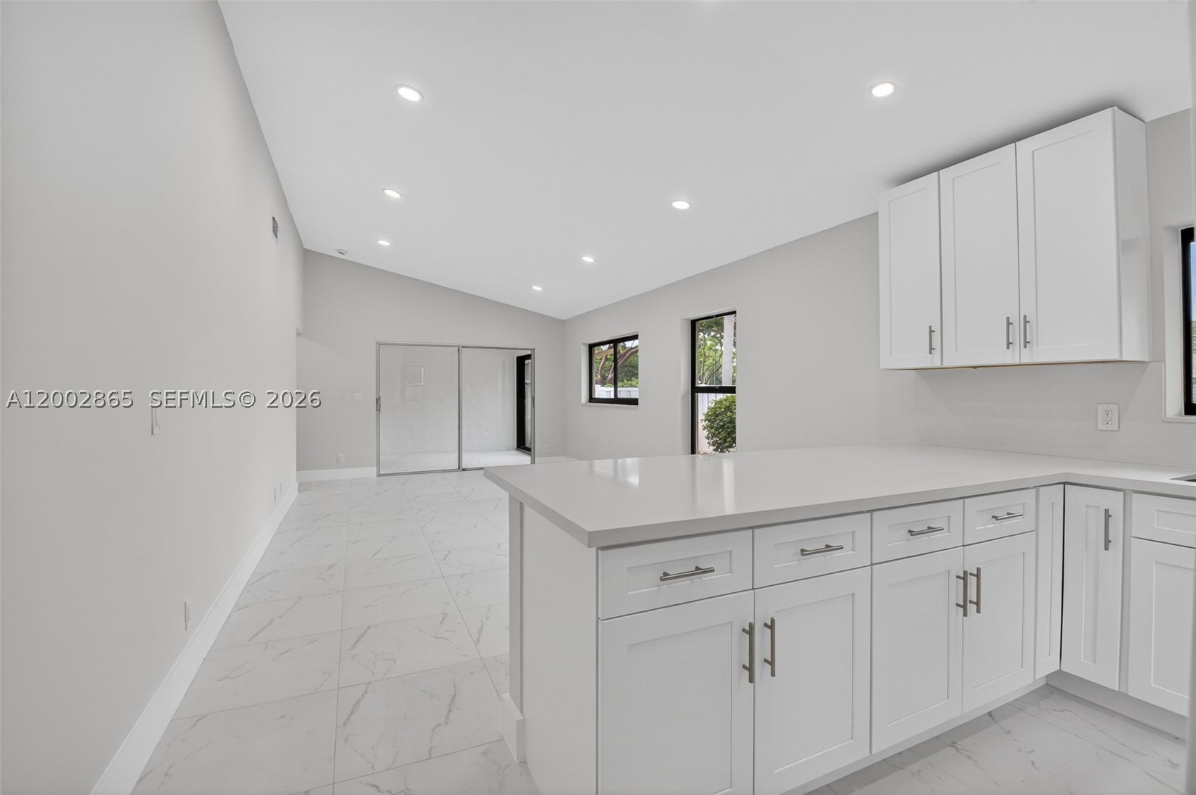 WHISPER WALK - Residential