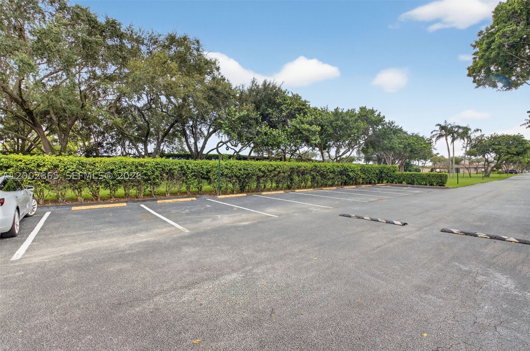 WHISPER WALK - Residential