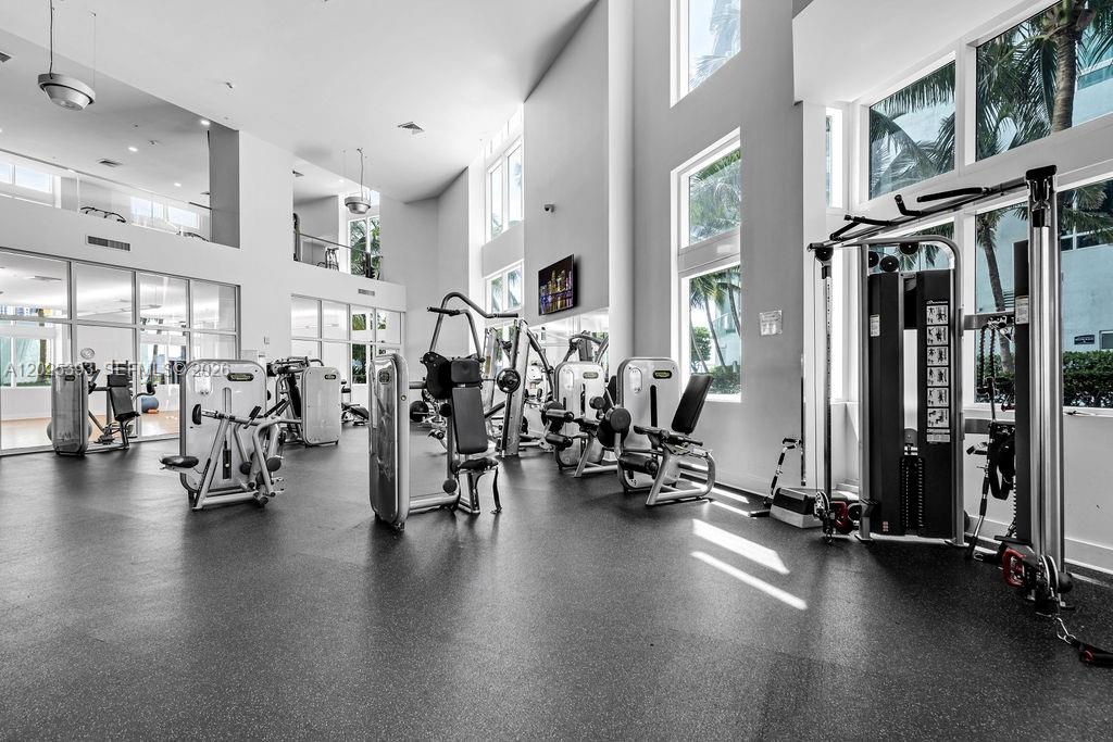QUANTUM ON THE BAY CONDO - Residential
