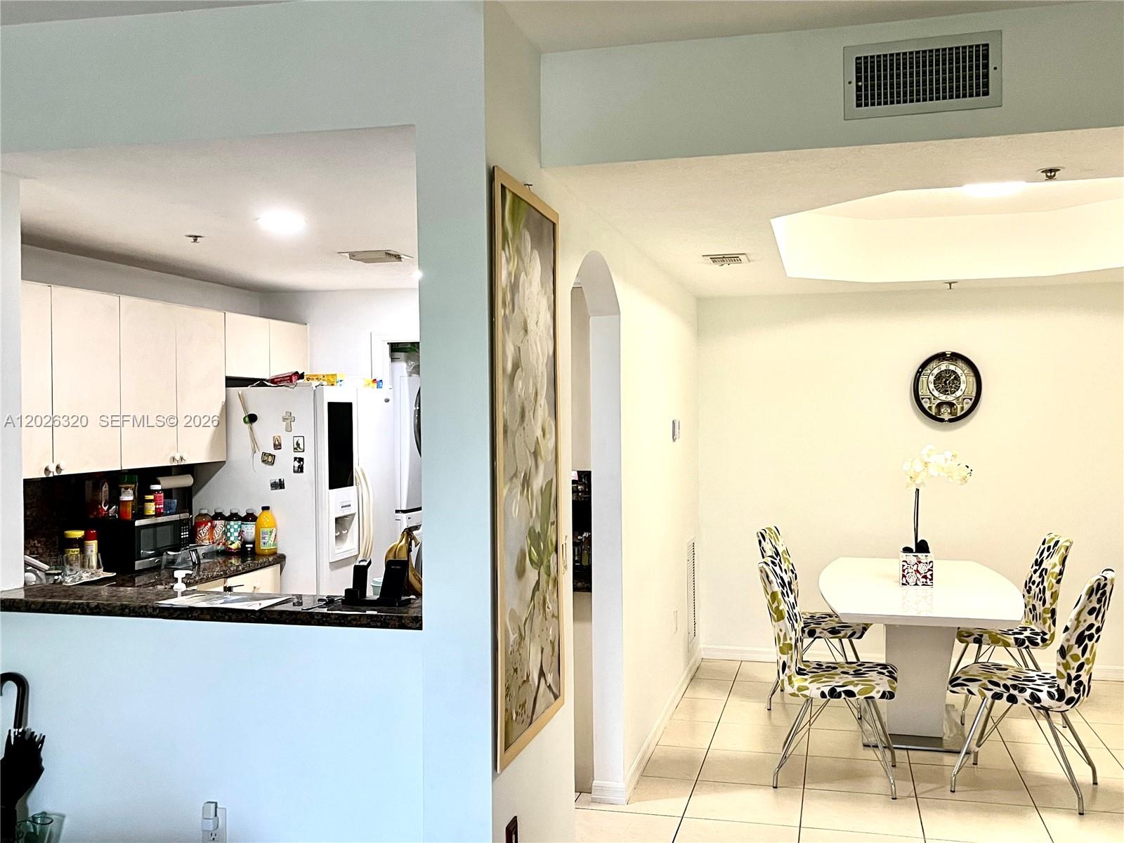 THE COURTS AT DORAL ISLES - Residential