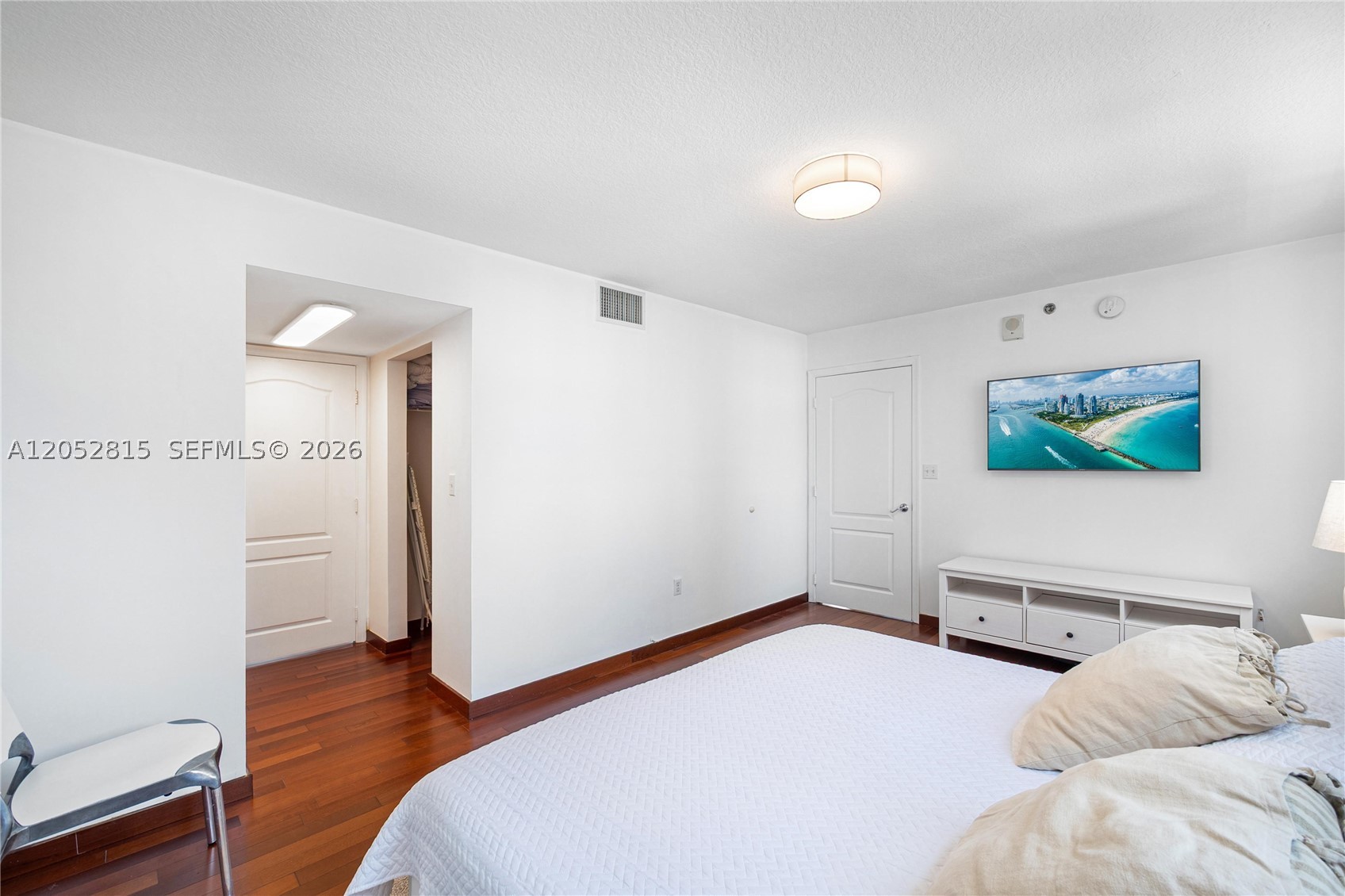 THE CLUB AT BRICKELL BAY - Residential Lease
