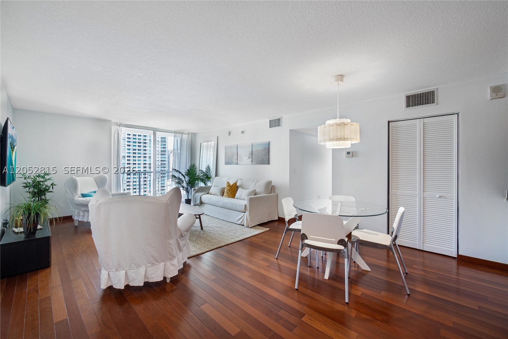 THE CLUB AT BRICKELL BAY - Residential Lease