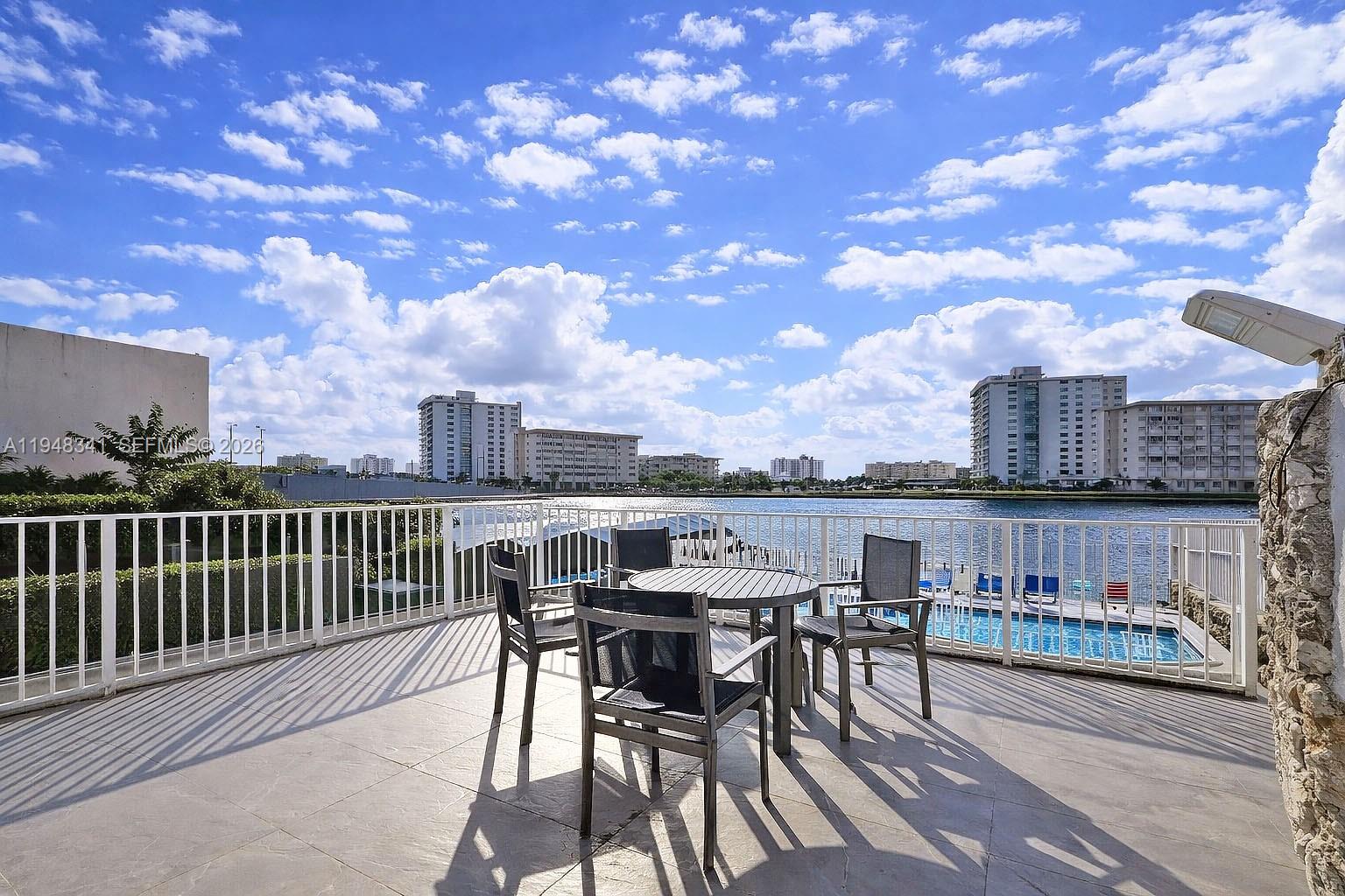 PLAZA TOWERS SOUTH CONDO - Residential