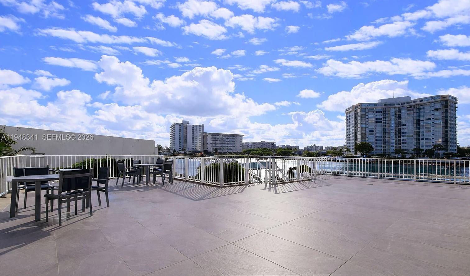 PLAZA TOWERS SOUTH CONDO - Residential