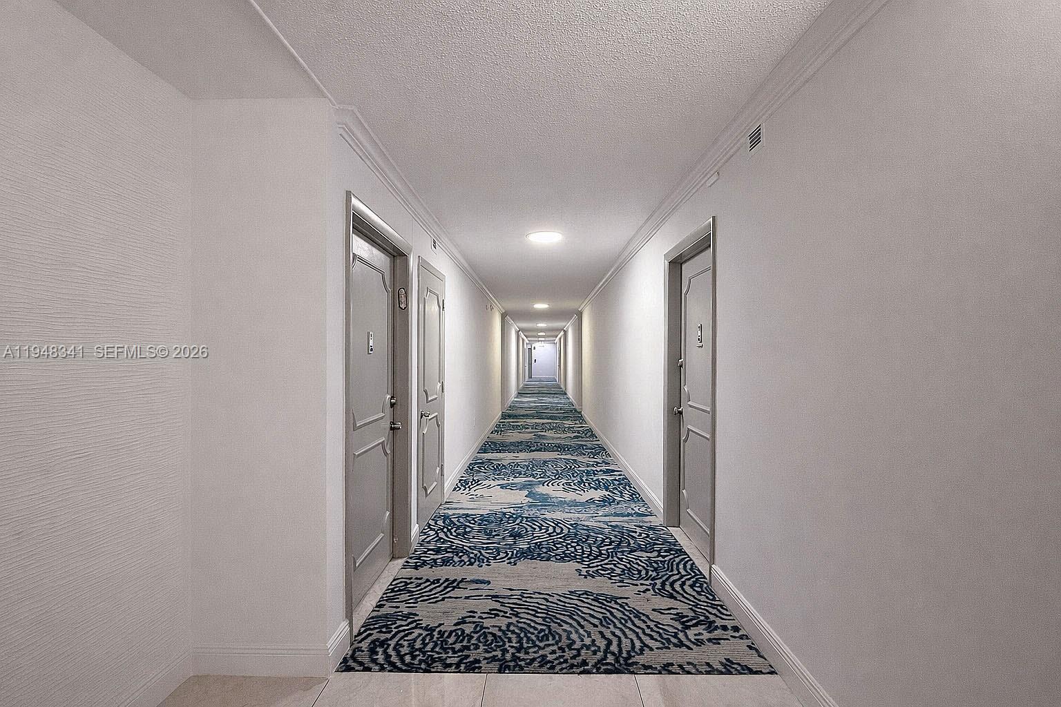 PLAZA TOWERS SOUTH CONDO - Residential