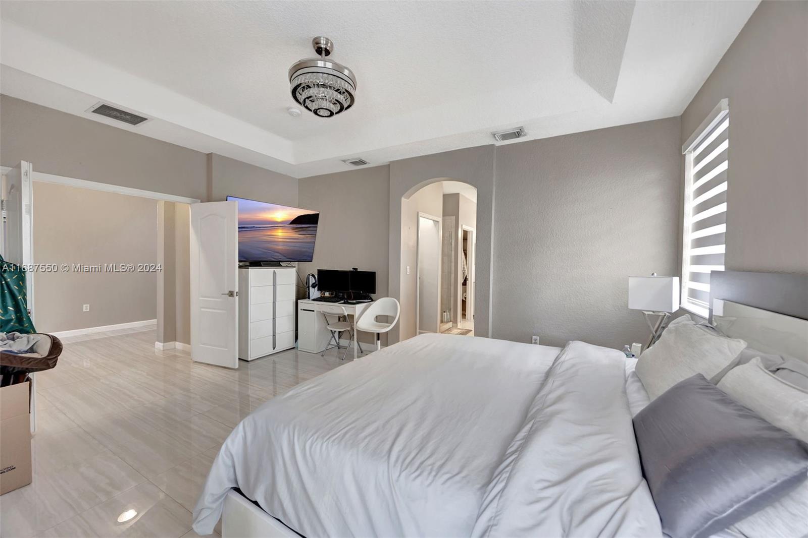 CENTURY ESTATES - Residential