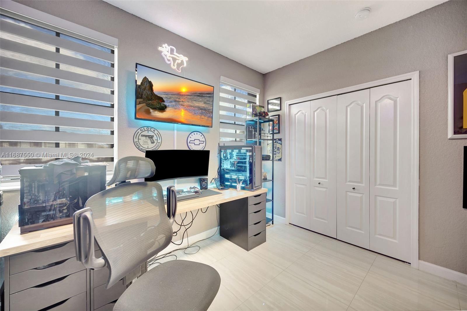 CENTURY ESTATES - Residential