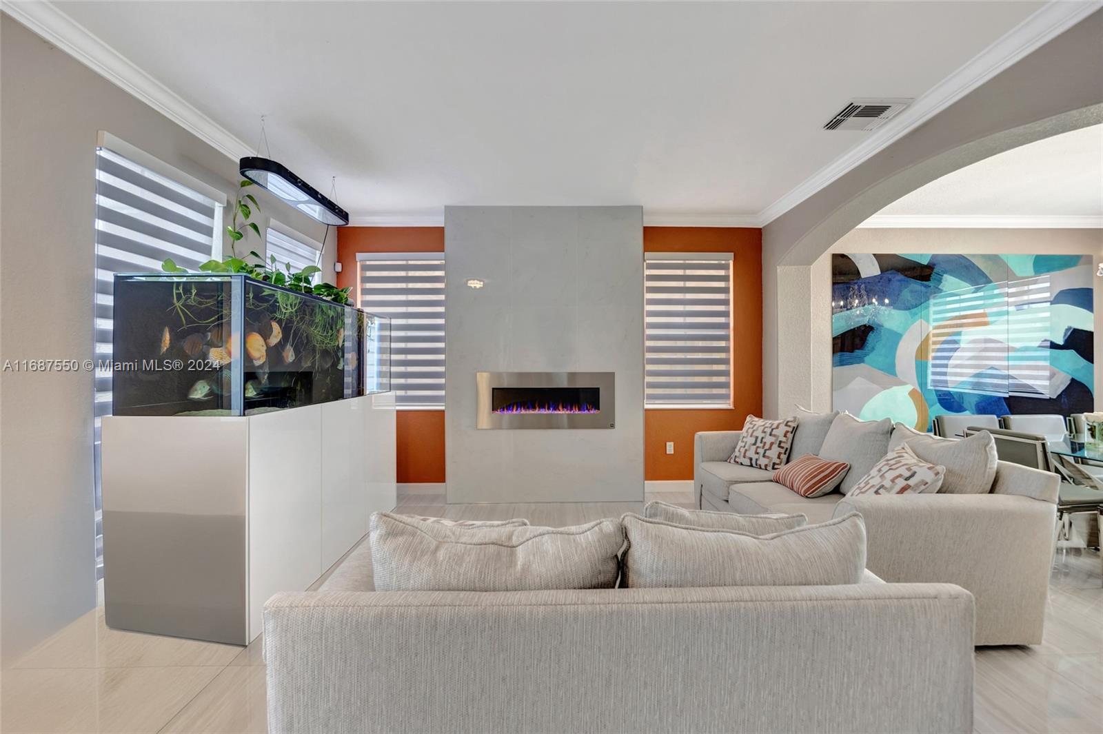 CENTURY ESTATES - Residential