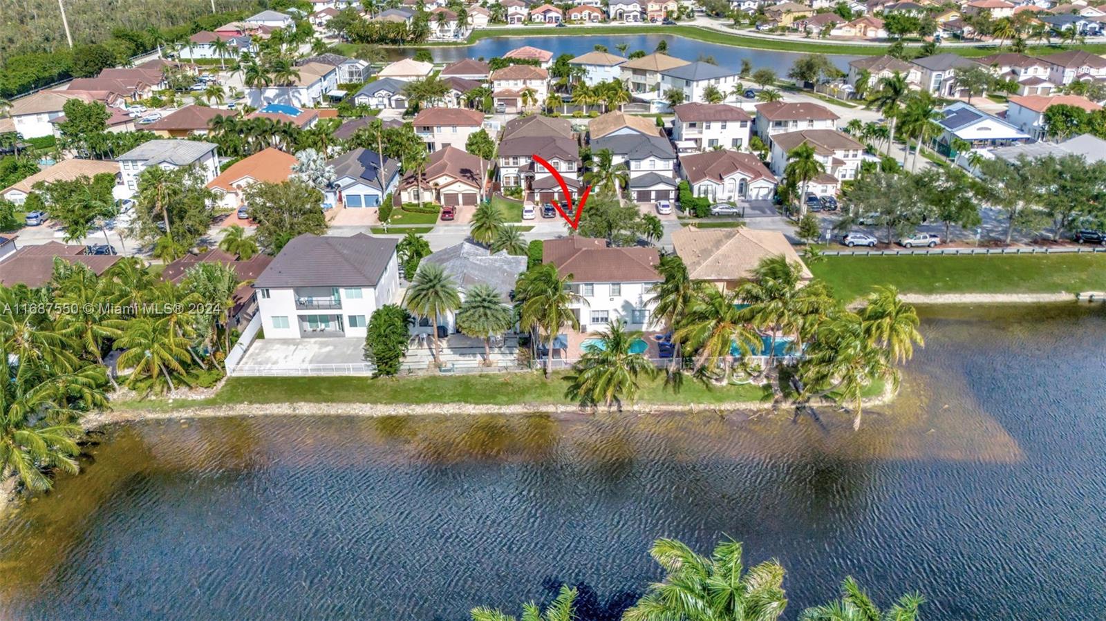 CENTURY ESTATES - Residential
