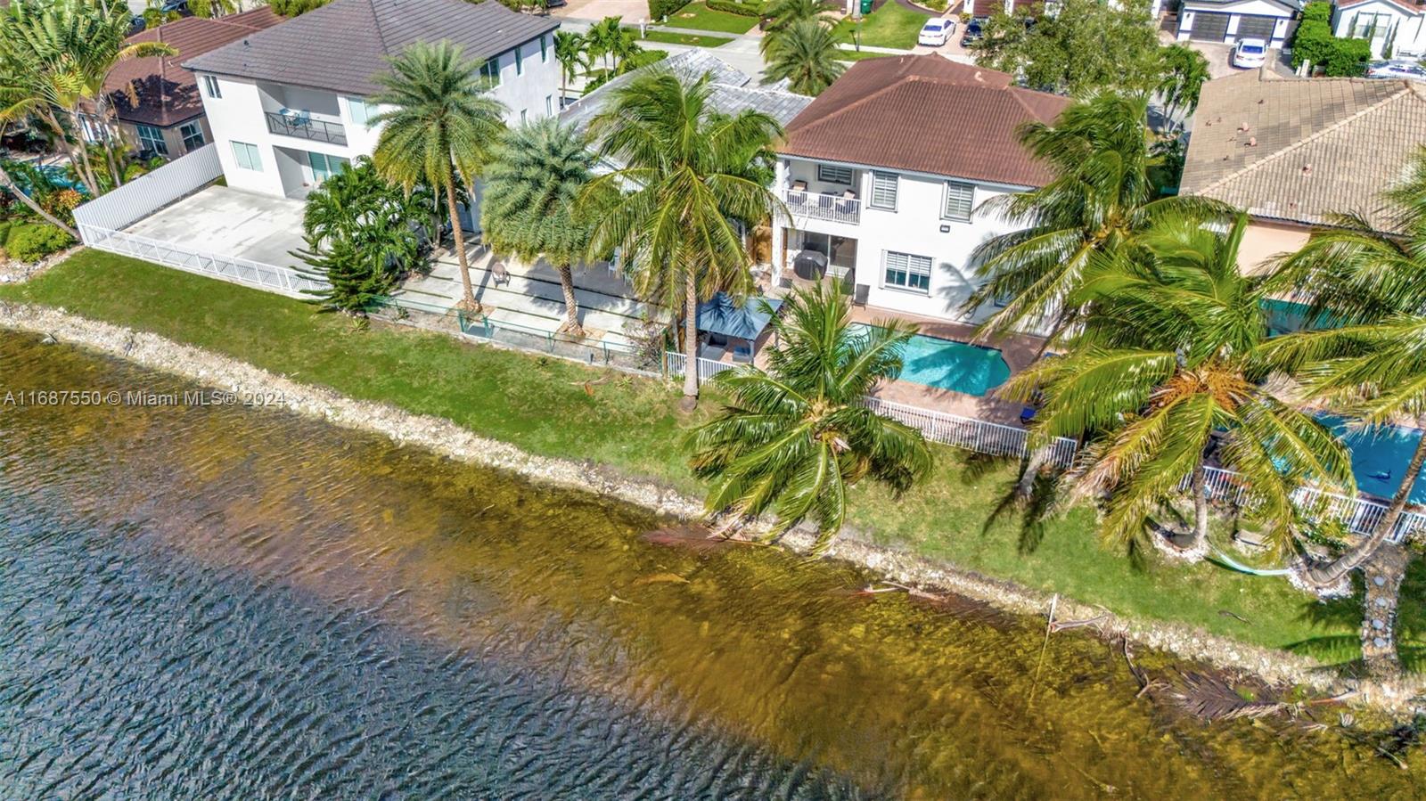 CENTURY ESTATES - Residential
