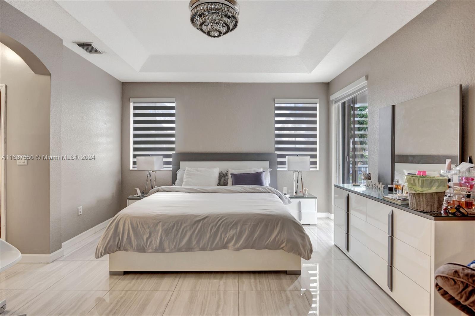CENTURY ESTATES - Residential
