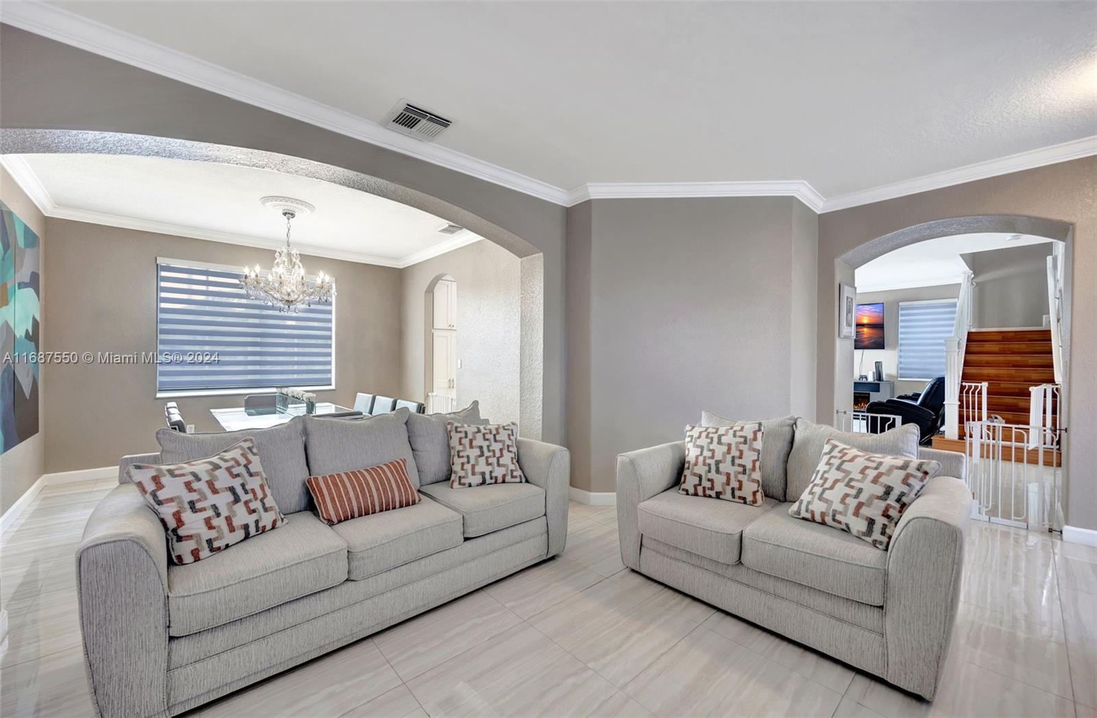 CENTURY ESTATES - Residential