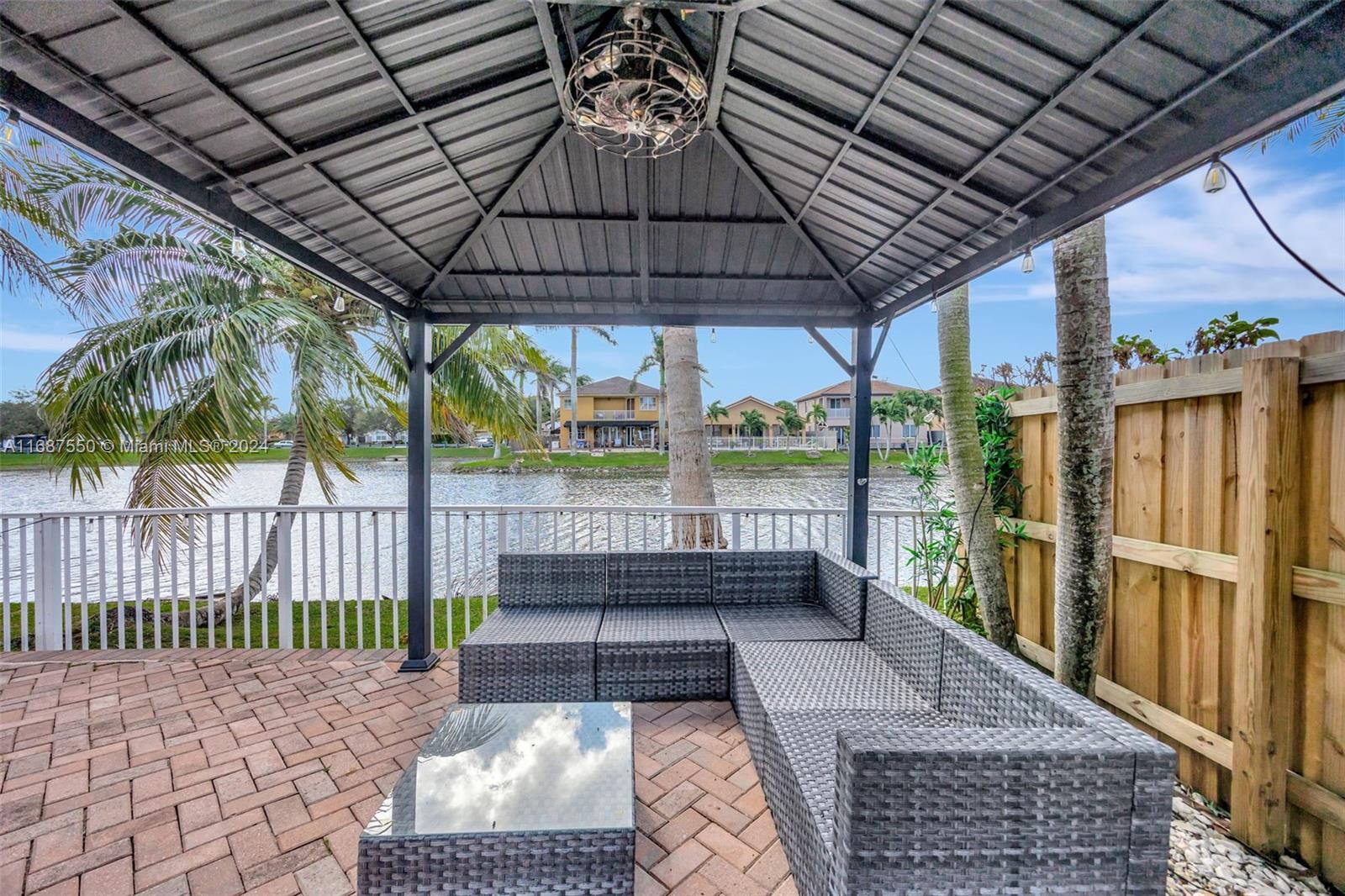 CENTURY ESTATES - Residential