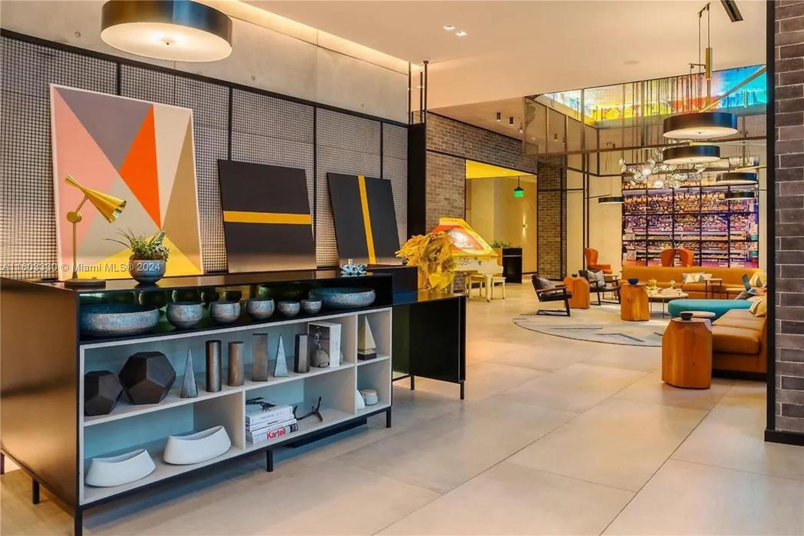 HYDE MIDTOWN CONDO - Residential Lease