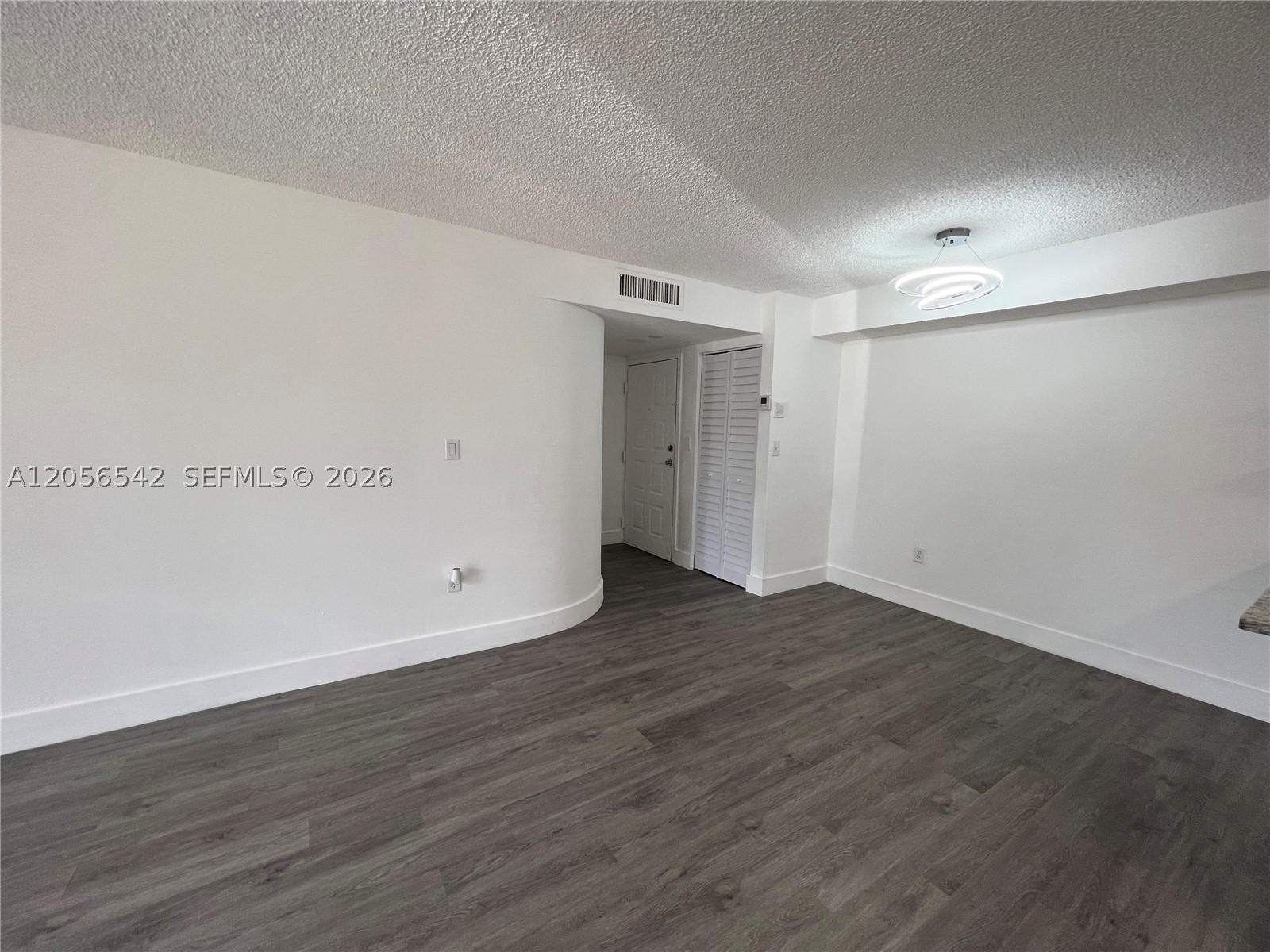 VILLA BELLINI CONDO - Residential