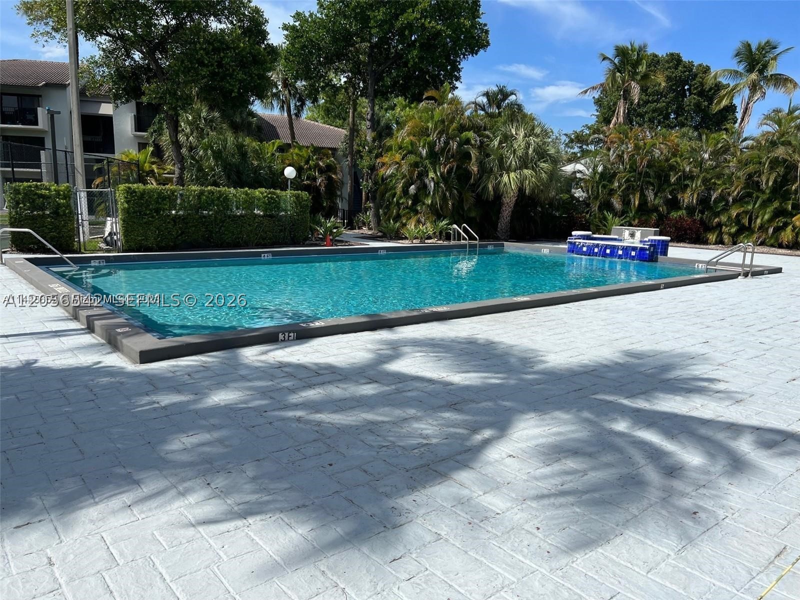 VILLA BELLINI CONDO - Residential