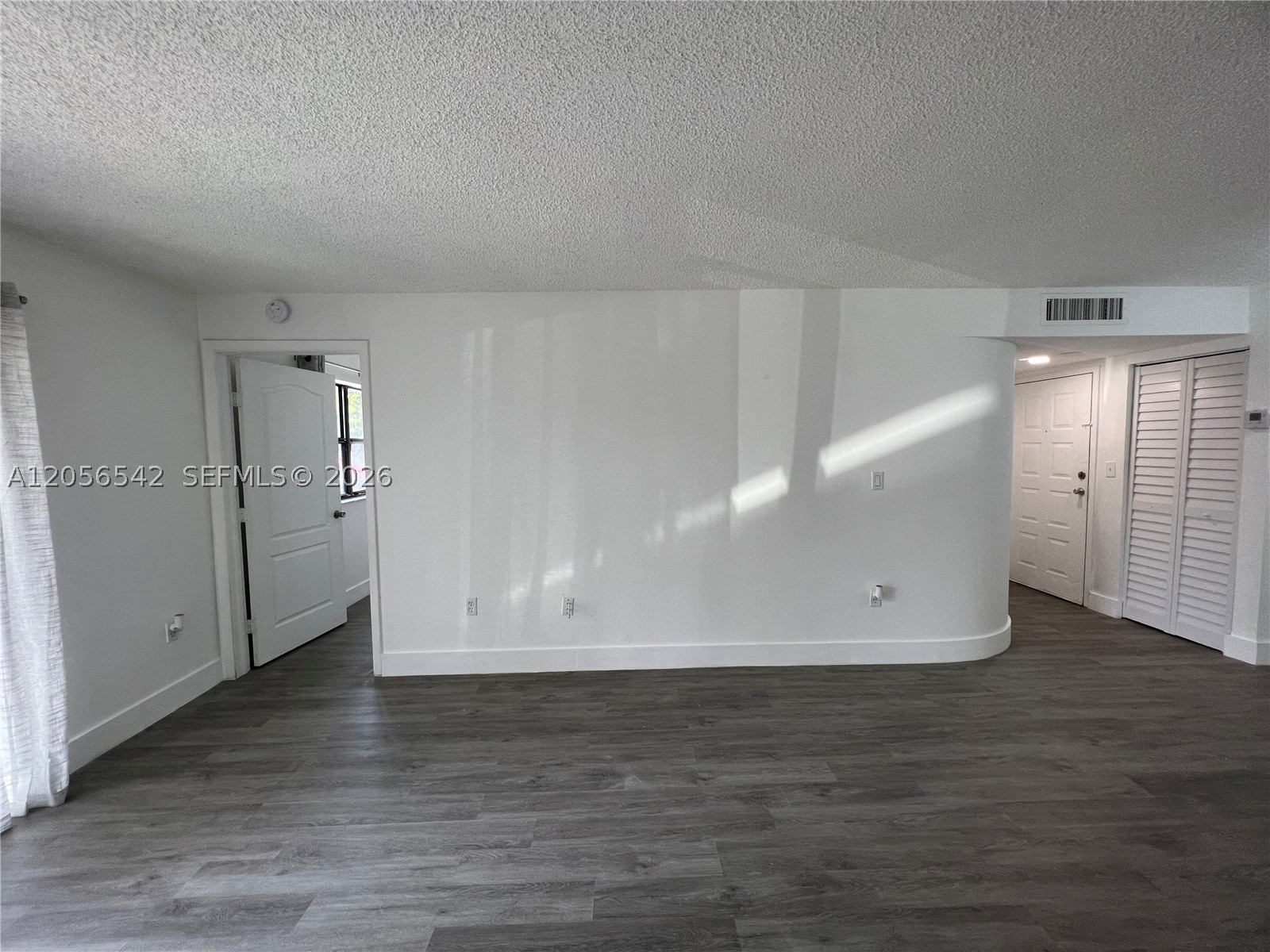 VILLA BELLINI CONDO - Residential
