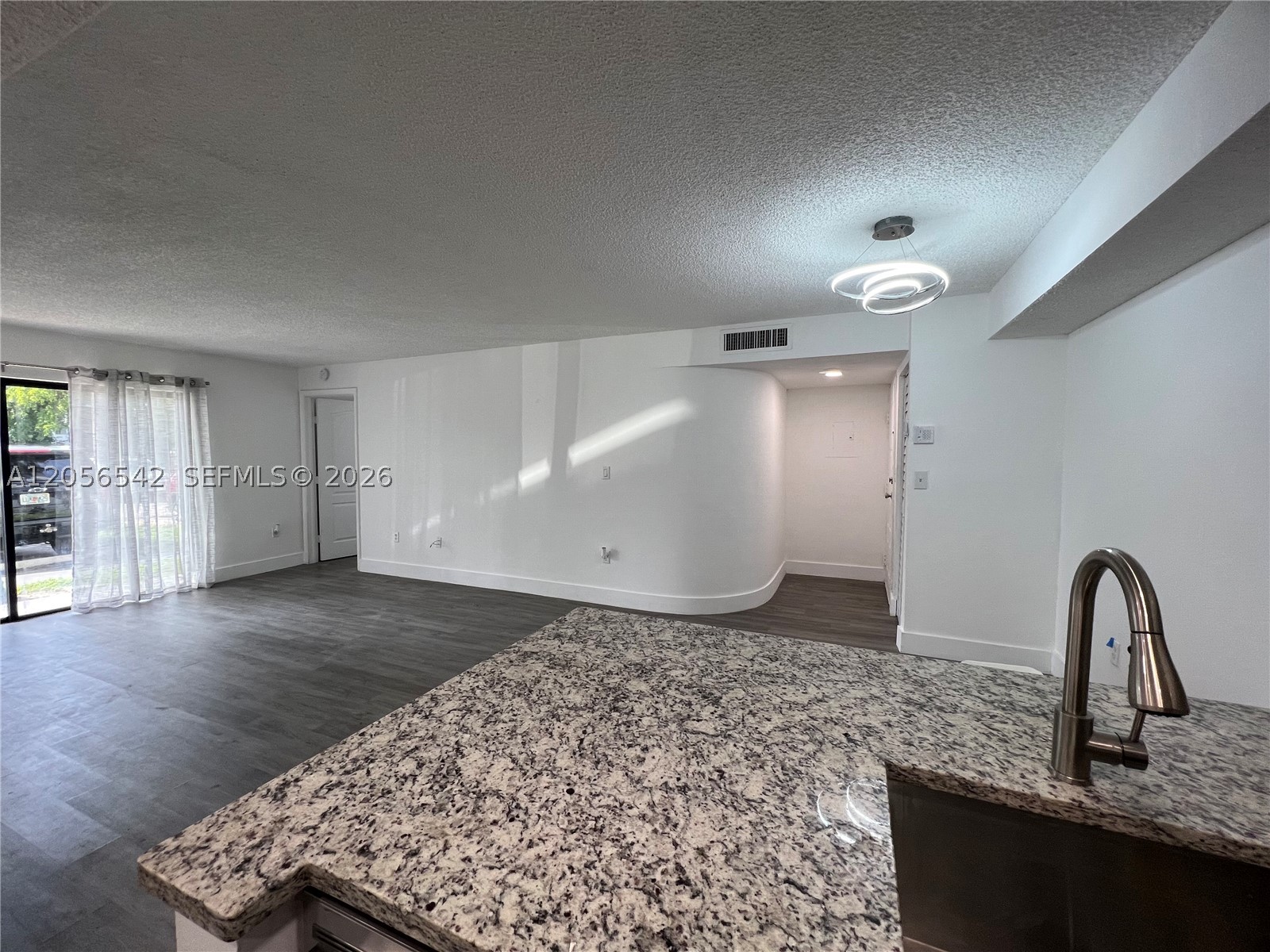 VILLA BELLINI CONDO - Residential