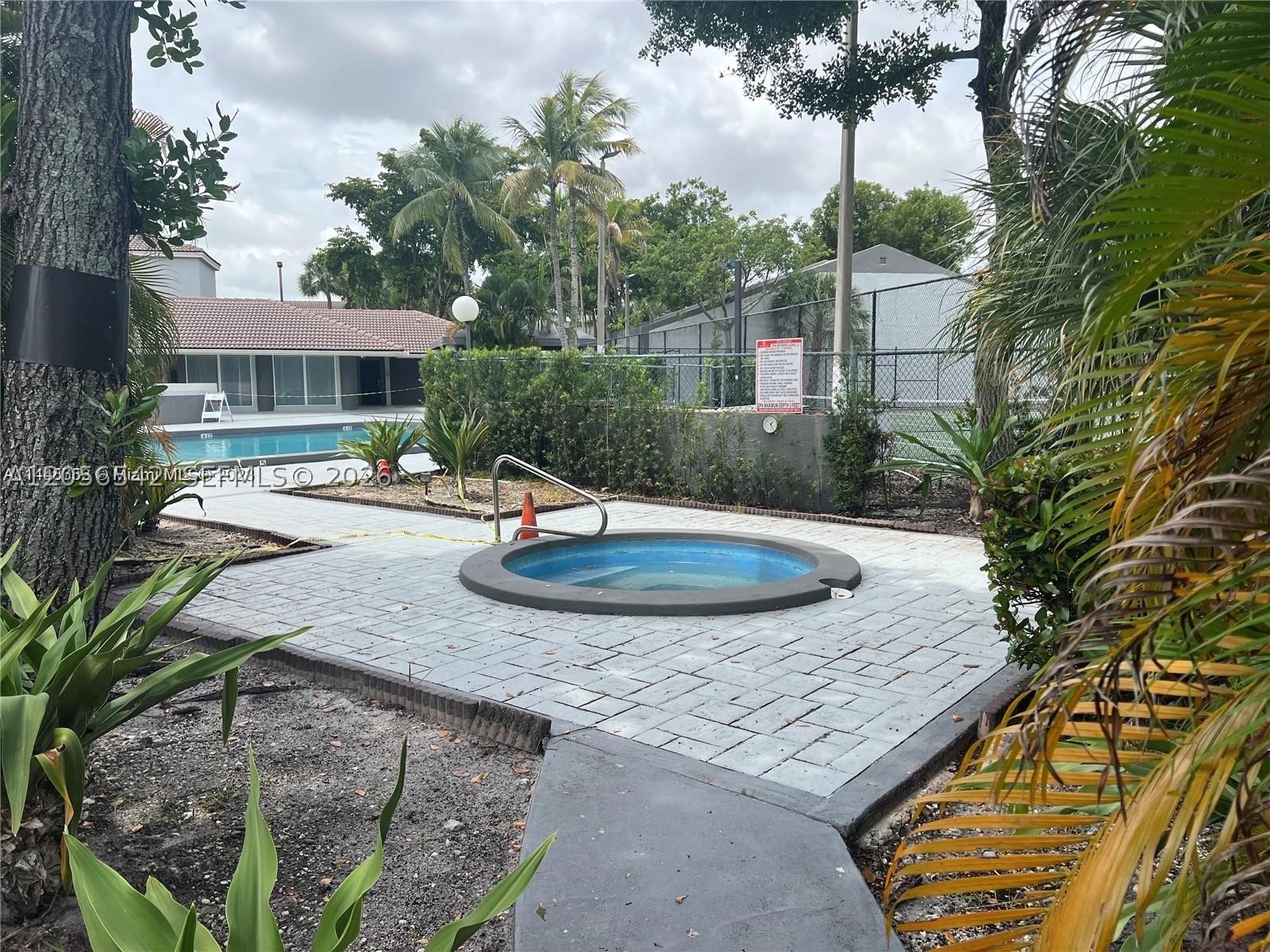VILLA BELLINI CONDO - Residential