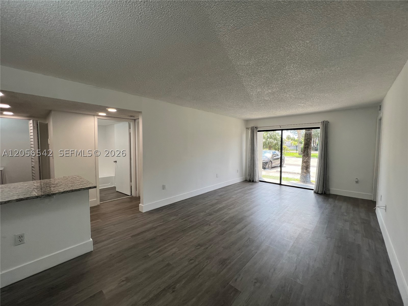 VILLA BELLINI CONDO - Residential