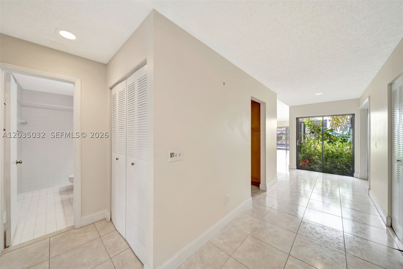 VILLAS AT THE GATE CONDO - Residential