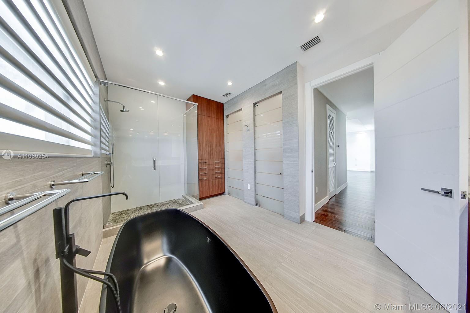 HOLIDAY COLONY - Residential