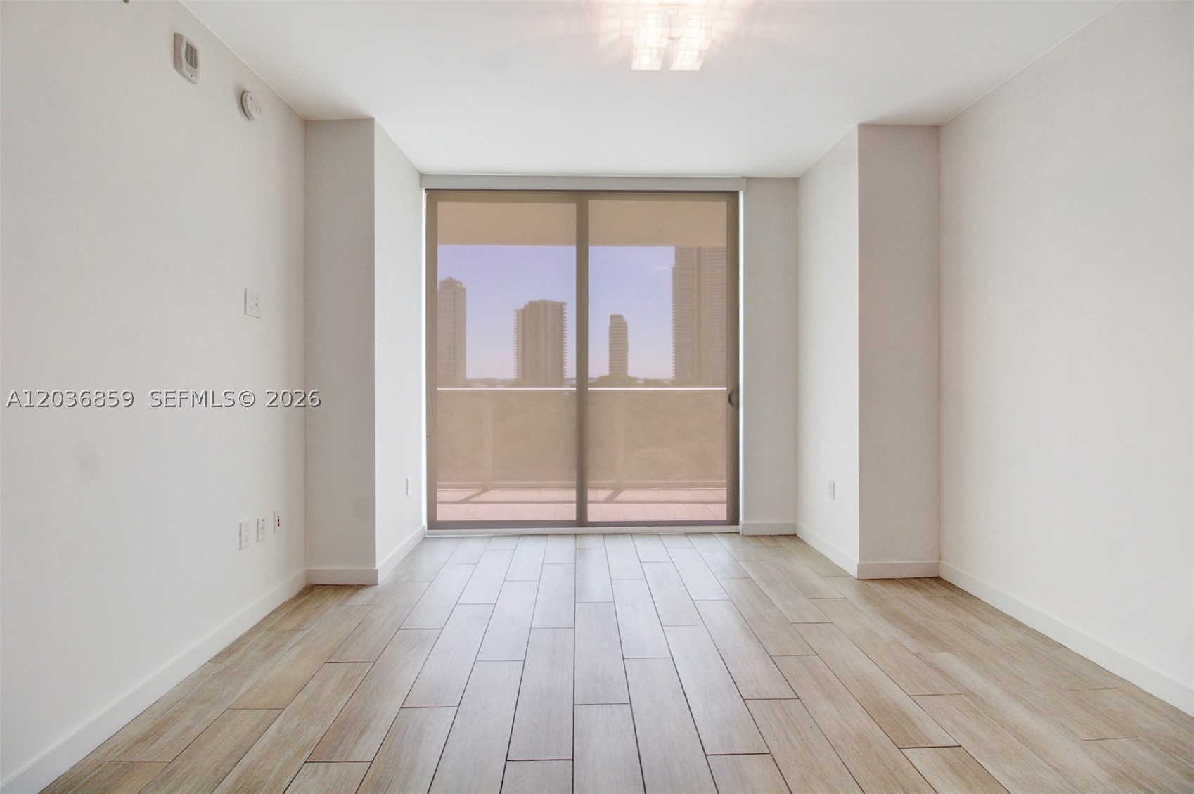 LE PARC AT BRICKELL CONDO - Residential