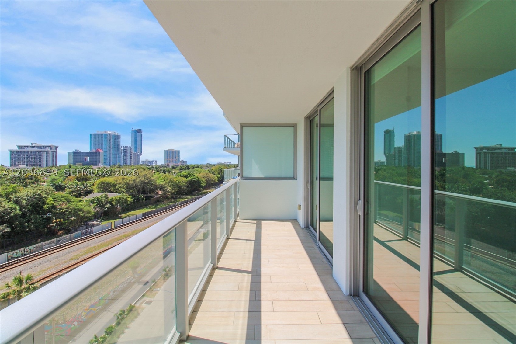 LE PARC AT BRICKELL CONDO - Residential