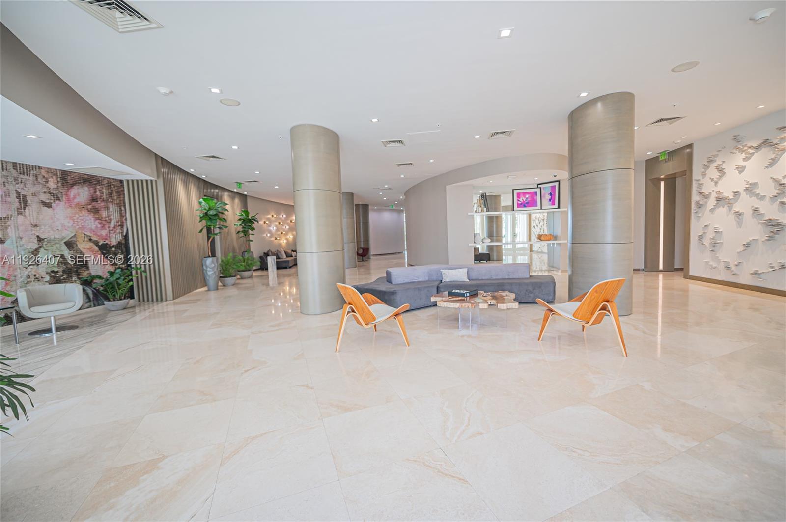 HARBOUR HOUSE - Residential