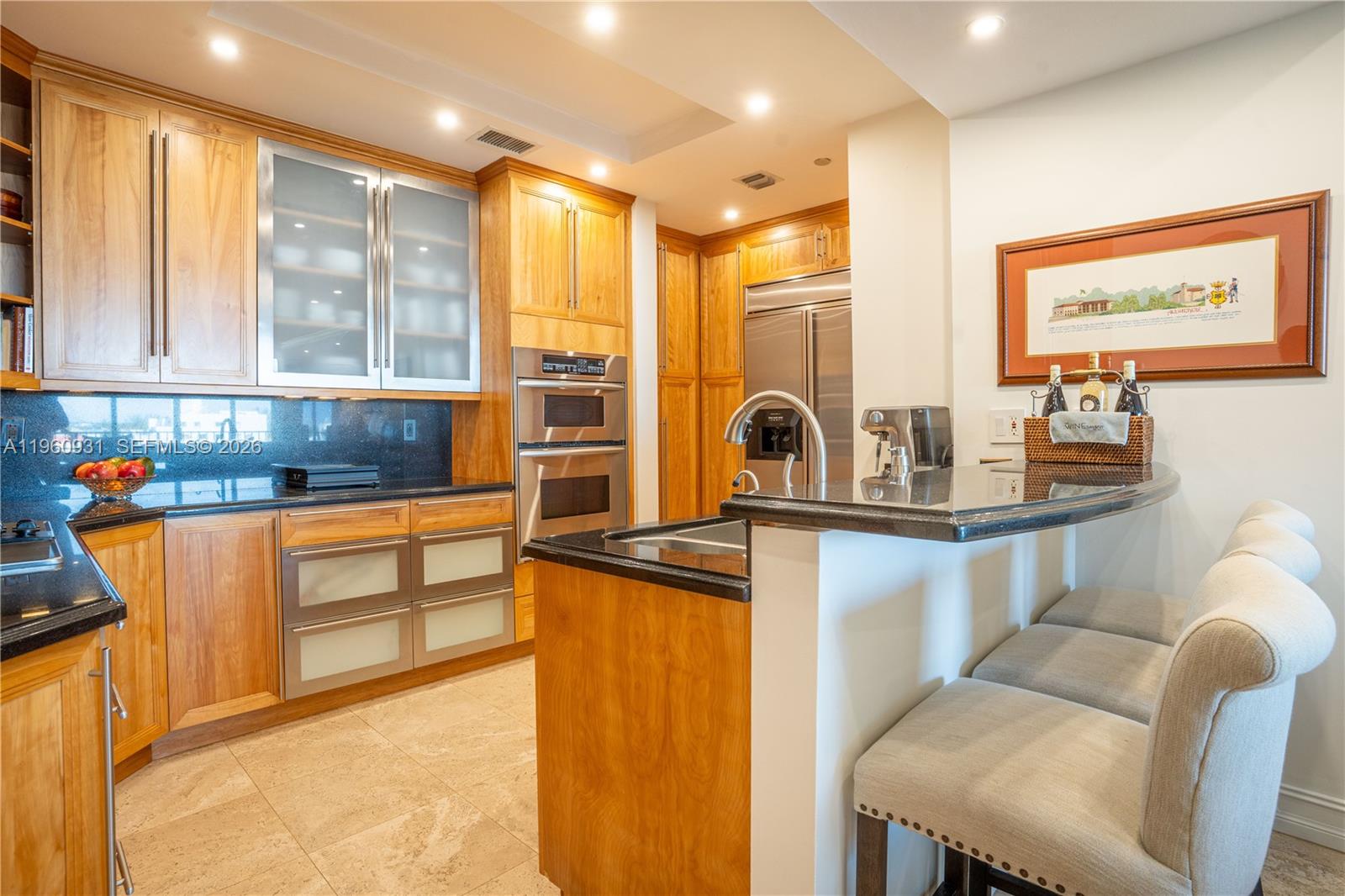 THE EMERALDBAY @ KEY COLO - Residential