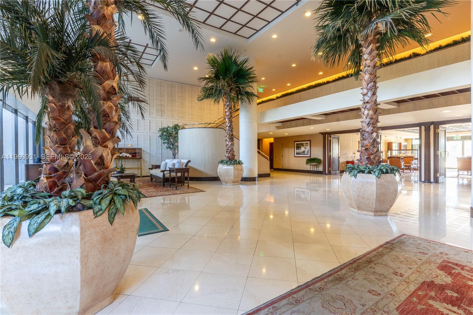 THE EMERALDBAY @ KEY COLO - Residential