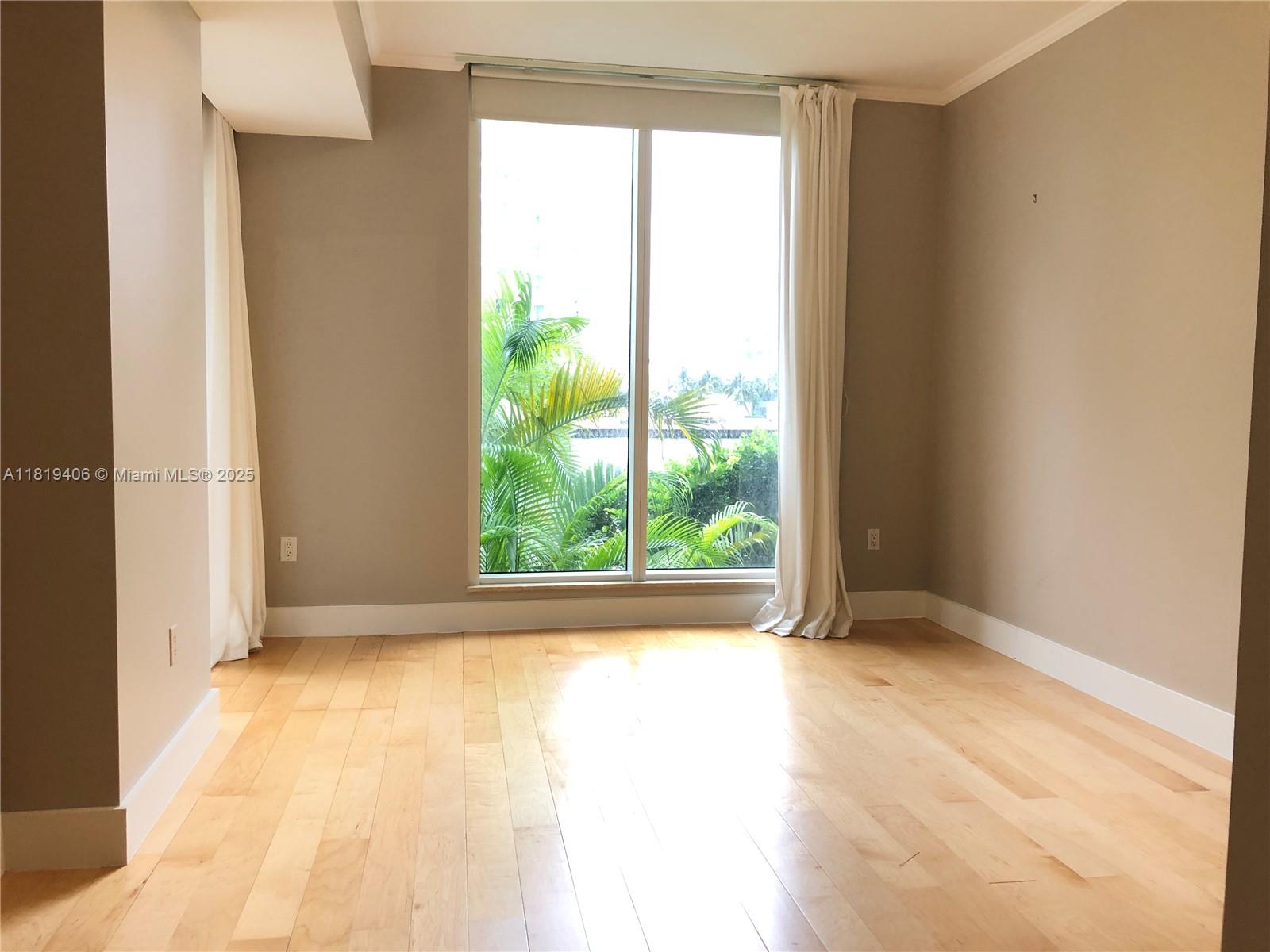 CARBONELL CONDOUNIT - Residential Lease