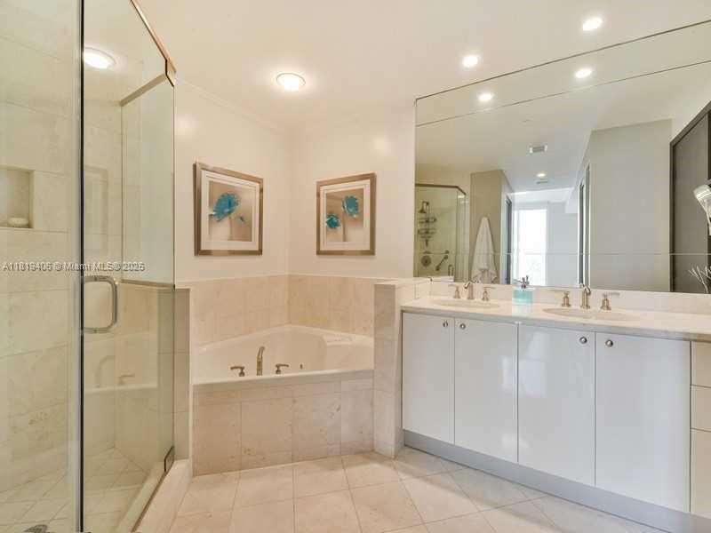 CARBONELL CONDOUNIT - Residential Lease