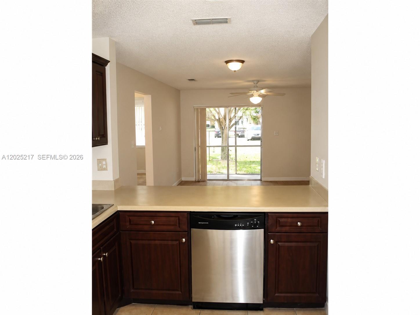 VERANO AT MIRAMAR CONDO - Residential Lease