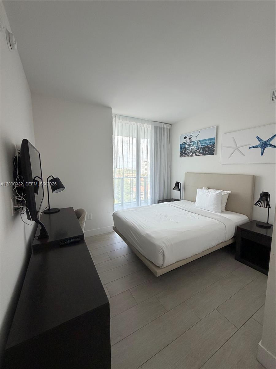 4010 SOUTH OCEAN CONDO - Residential