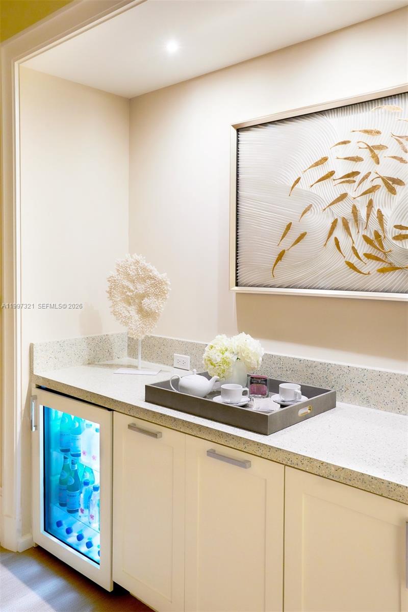OCEAN TOWER TWO - Residential