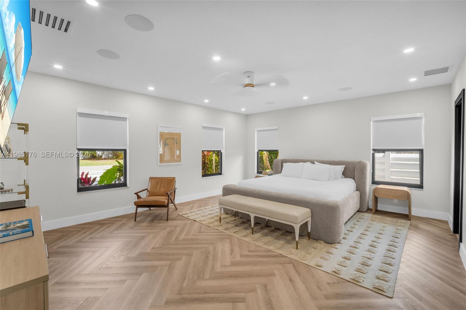 HOLLYWOOD HILLS NORTH SEC - Residential